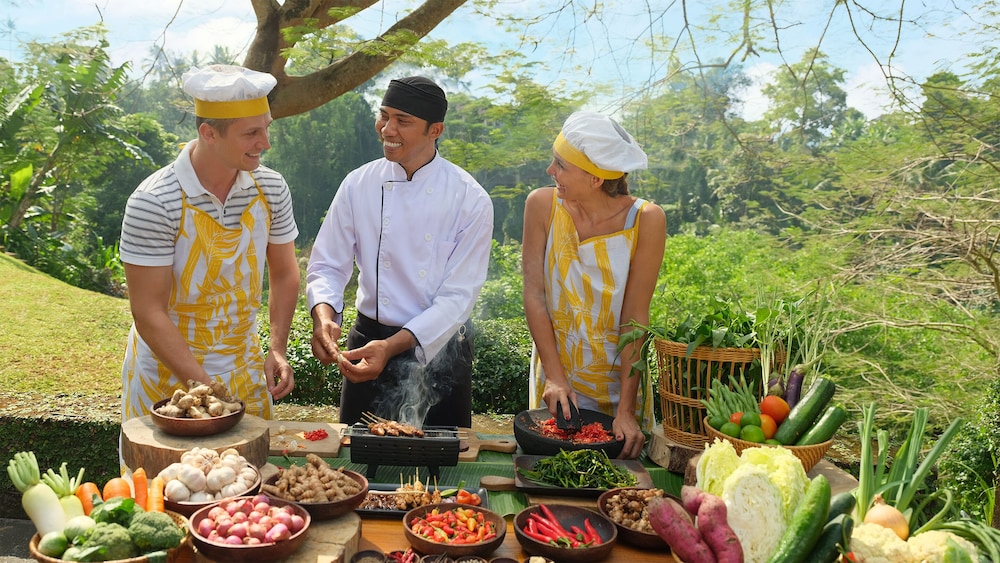 Maya Ubud Resort & Spa 25