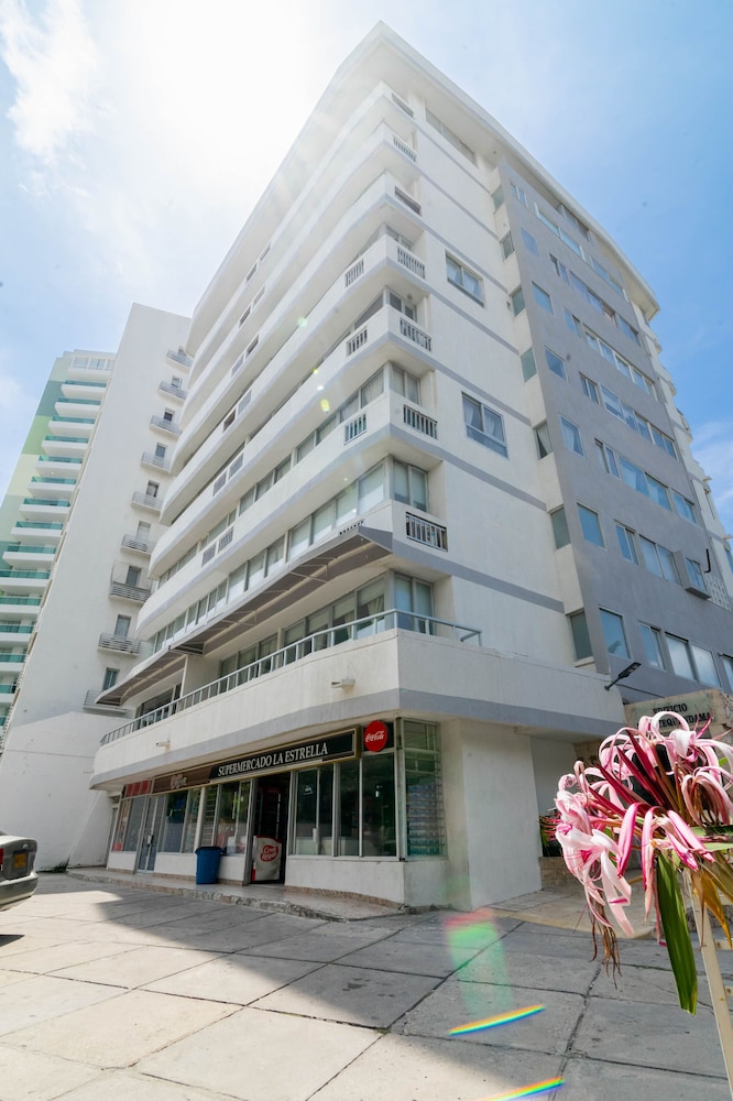 Apartamentos Unik Cartagena Faro Tequendama view 4
