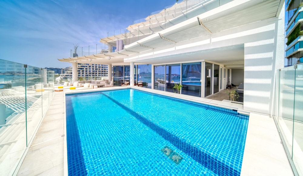 Five Palm Jumeirah 4BR Penthouse w Private Pool
