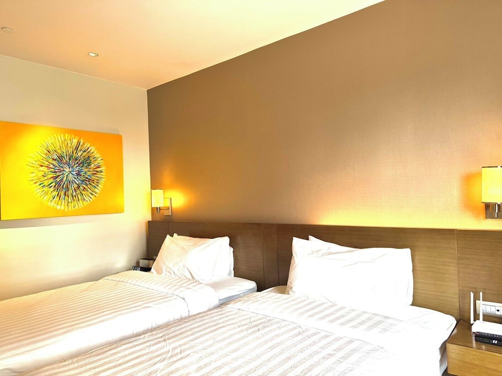 Hotel Residences at Acqua