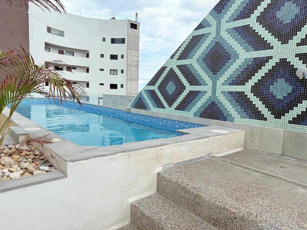 Amoara 301 Bohemian Rooftop