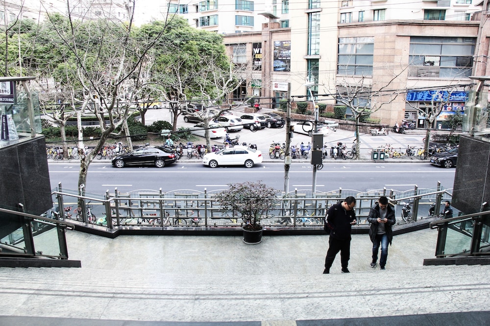 New Space New Hotel (Zhongshan Park)