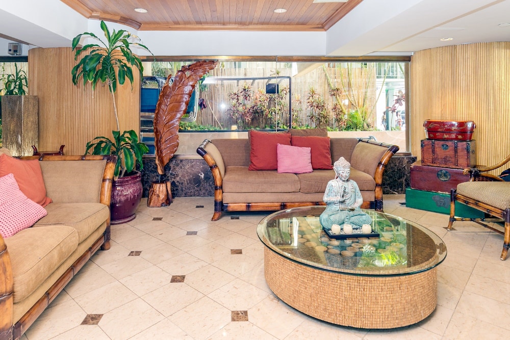 Bamboo Hotel with Pool Access