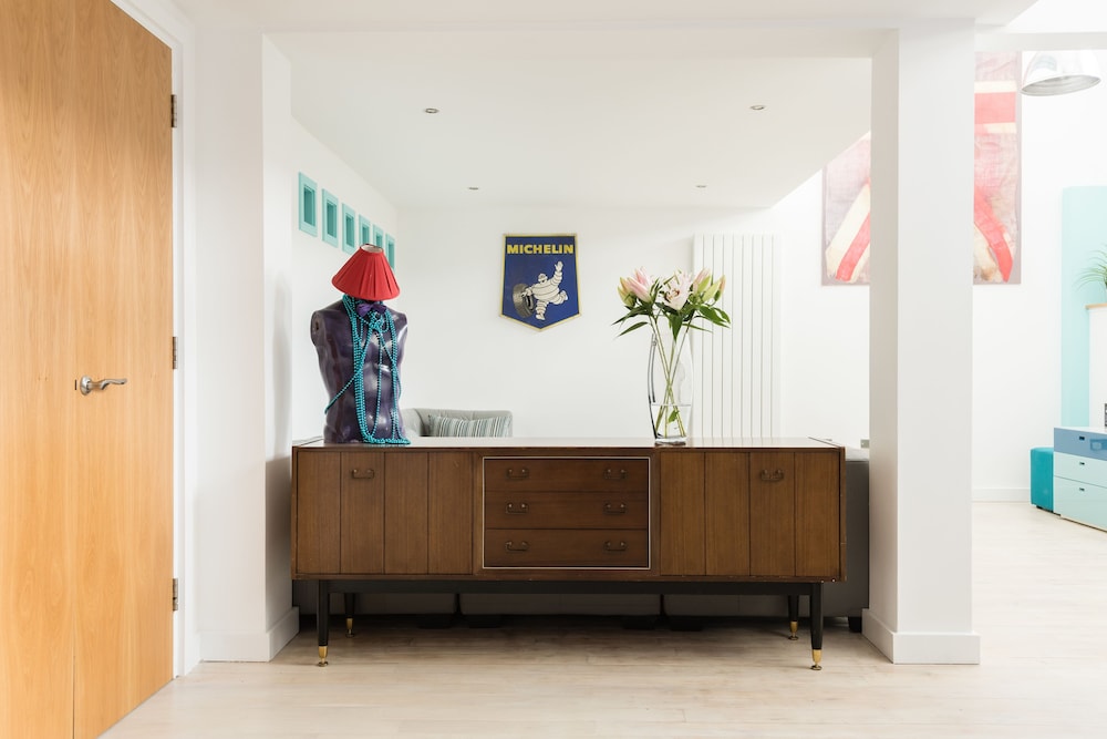 hotel reception