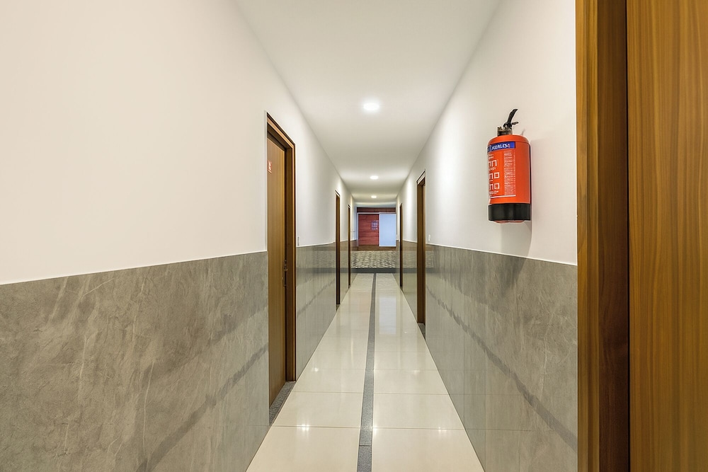 Fabhotel Lime Tree I