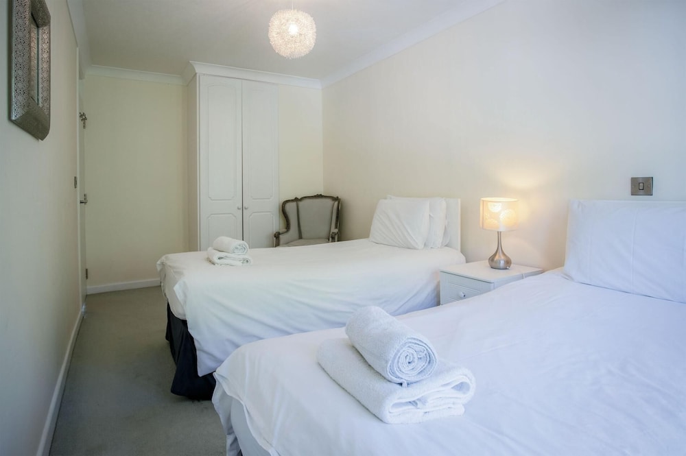 Rainbow Leap - 5 Bed Holiday Home - Saundersfoot