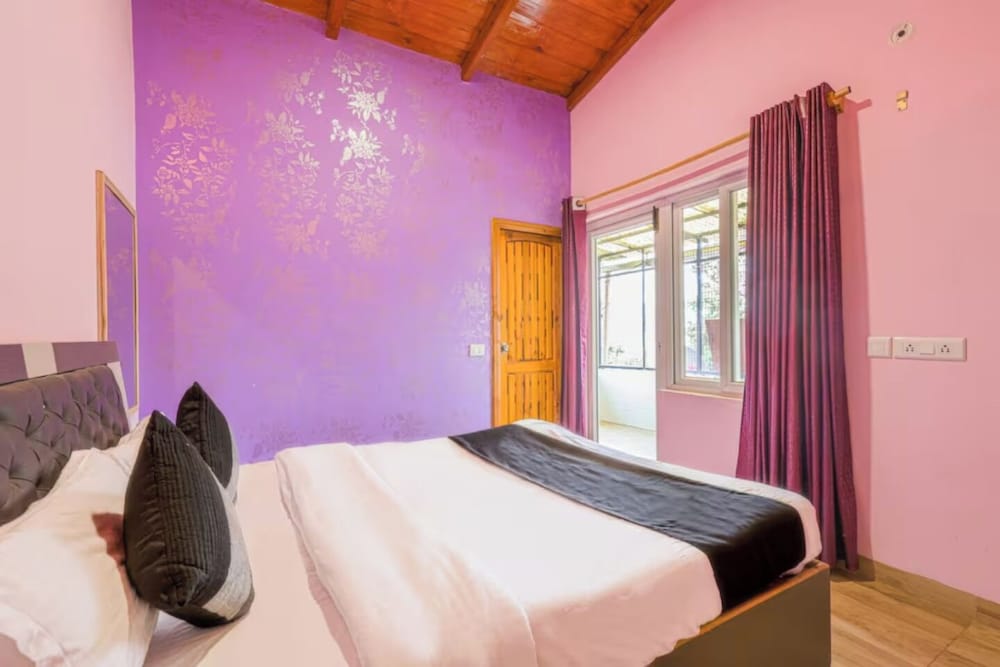 Neem Karoli Green valley luxury Villa