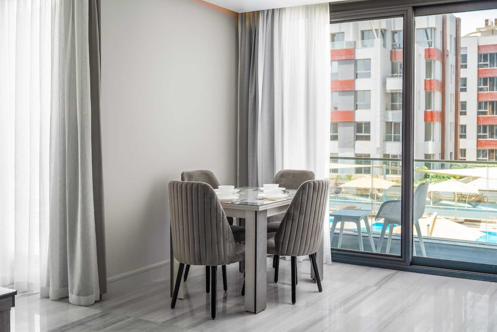 The Axis Luxe Loft 1 BDR @ Al Jazi New Cairo