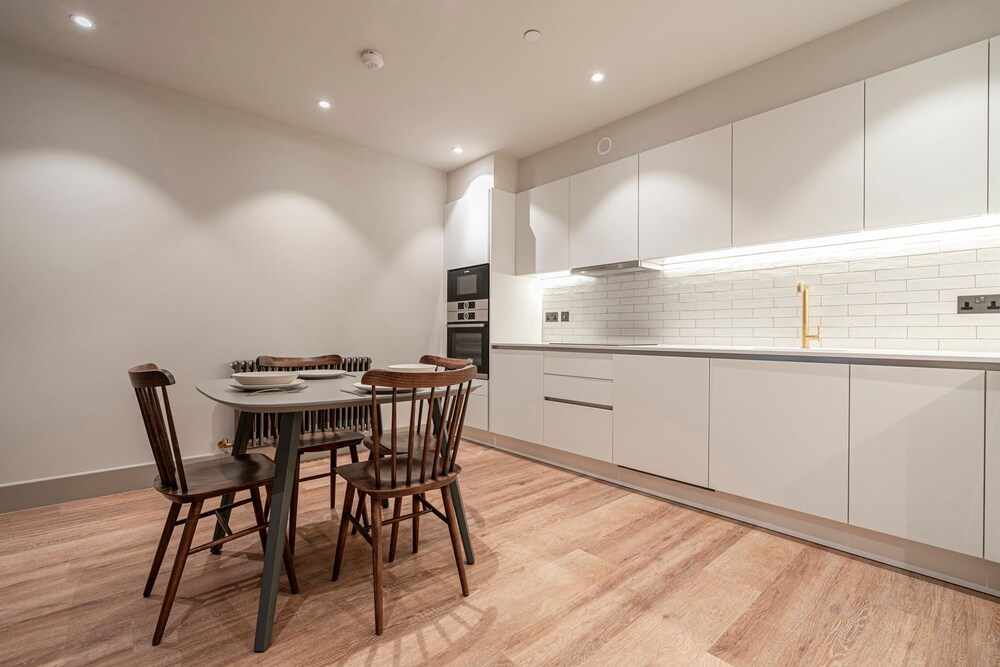 Elegant Apartment in North London
