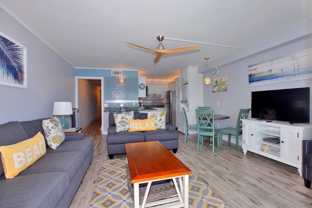 Summit Beach Resort by Panhandle Getaways