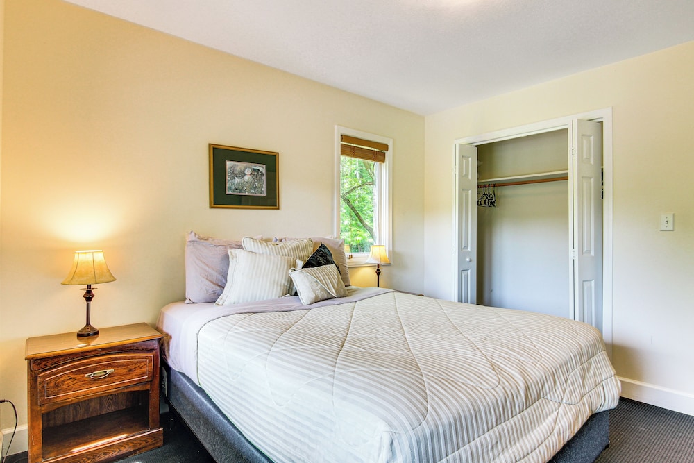 2-story Deck: Waterfront Lake Lure Home! view 3