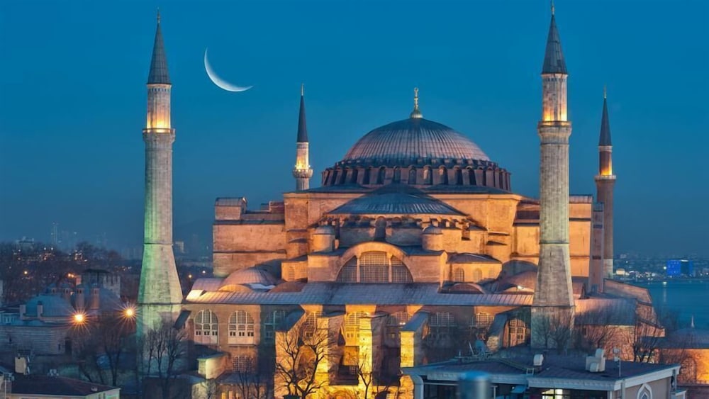 Safran Suites