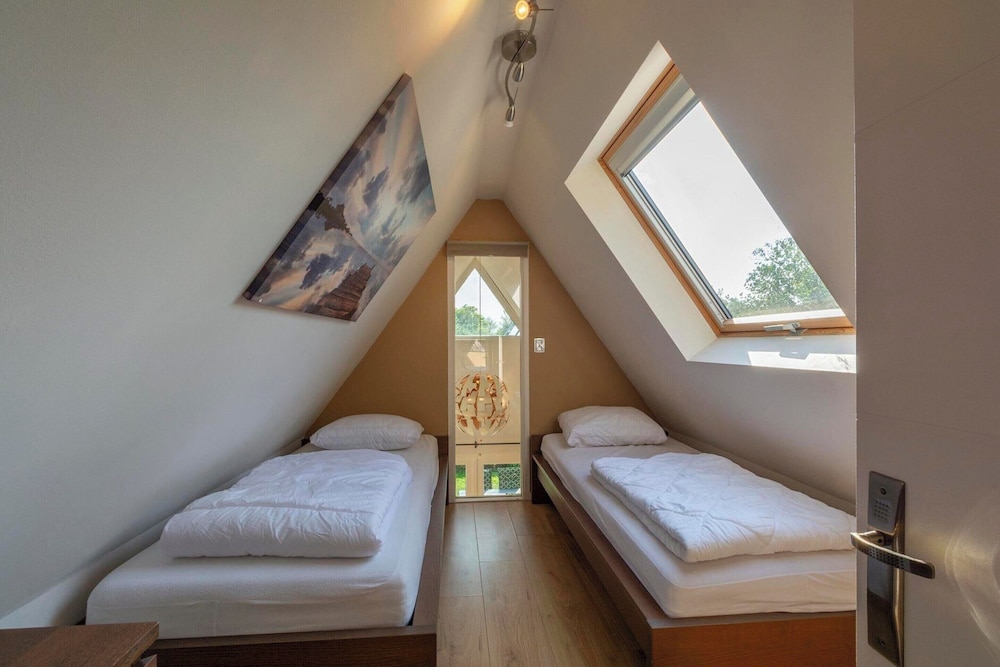 Holiday Home in Groote Keeten With Garden
