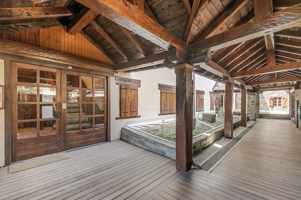 Cycling & Hiking Apartment In Andorra