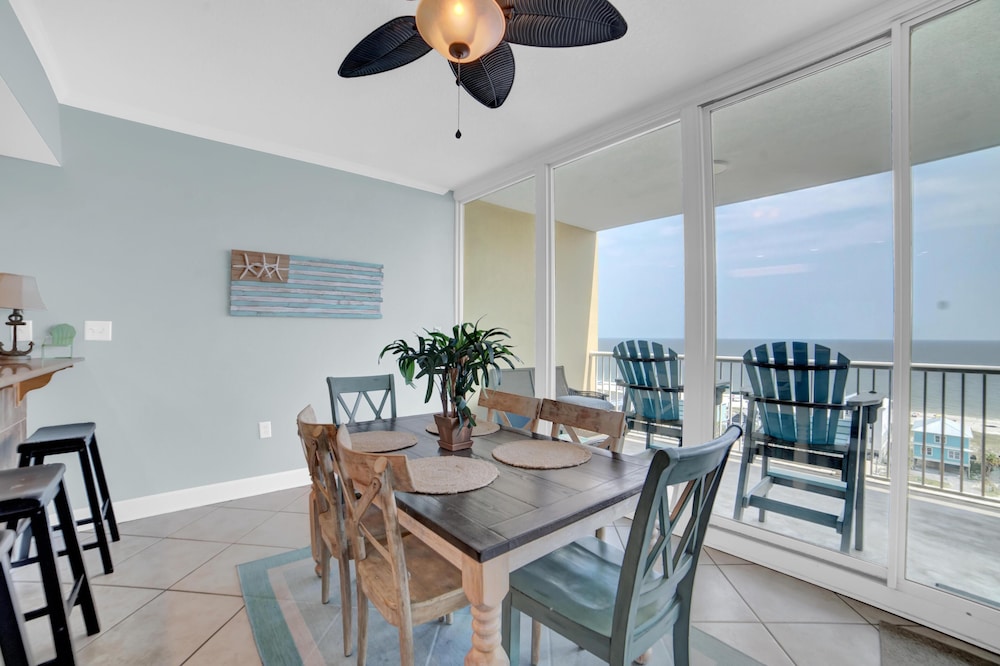 Sanibel 1105