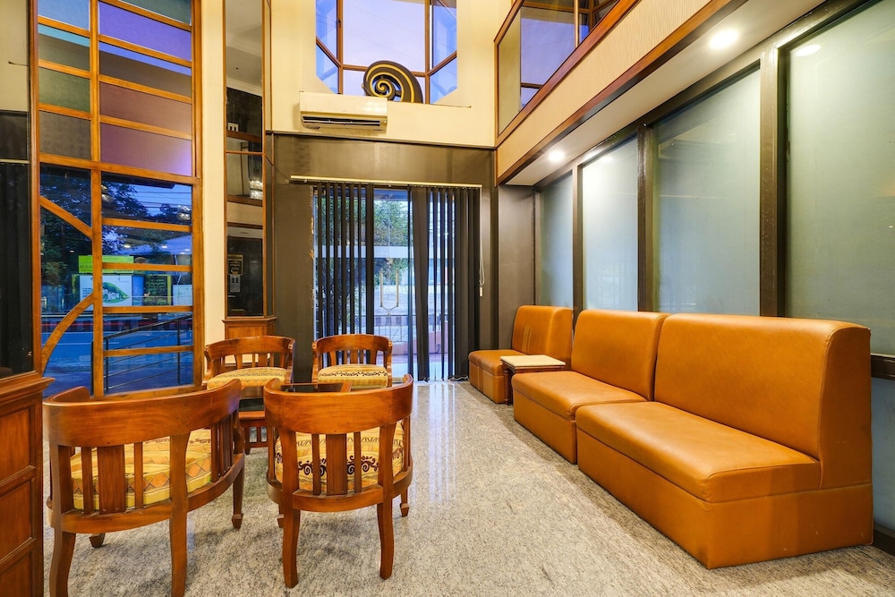 Blissful Comfort Stays MG Road Ernakulam