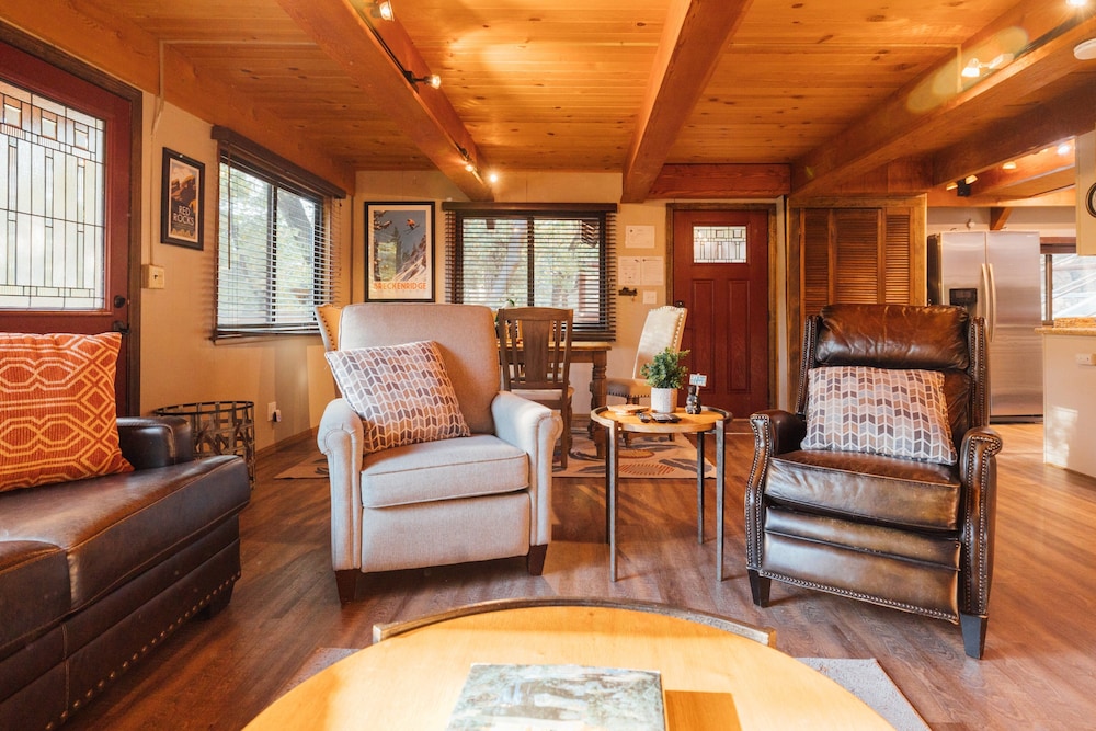 The Refugio #2552