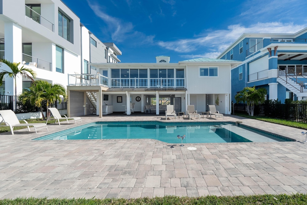 Island Bay Retreat