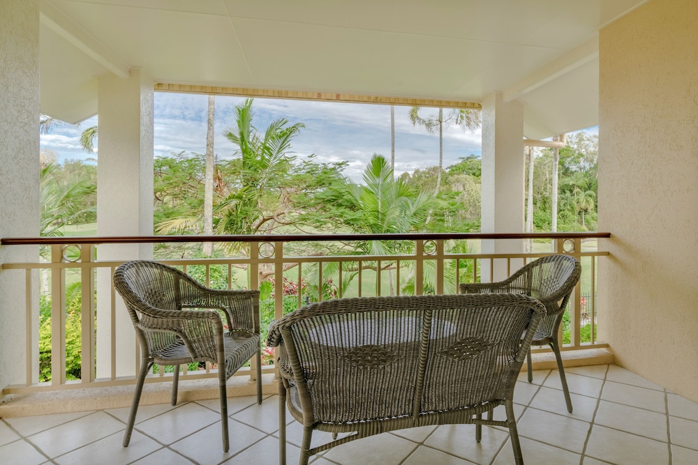 Paradise Links Port Douglas Luxury Villa view 4