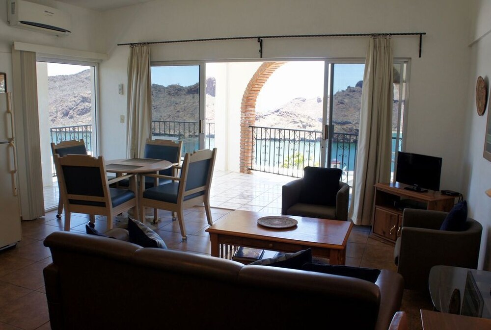 Caracol Peninsula 547 2 Studios del Caracol 1 Bedroom Apartment By Seaside San Carlos