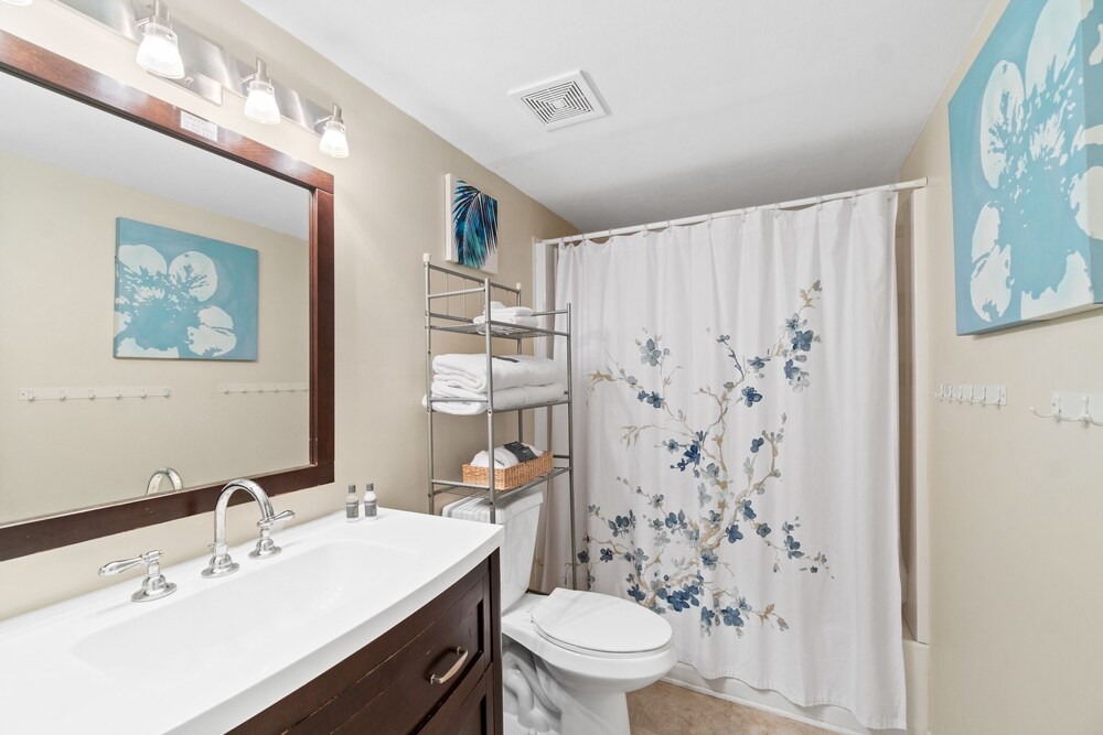 Adorable Beach Cottages in Panama City Beach by Panhandle Getaways