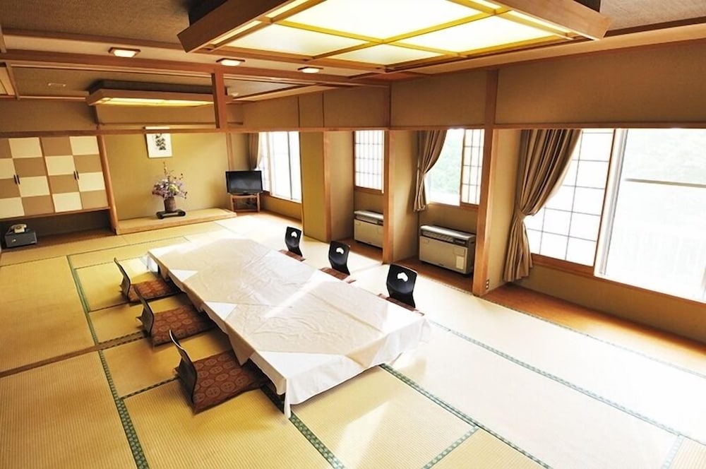 Oohira Hotel