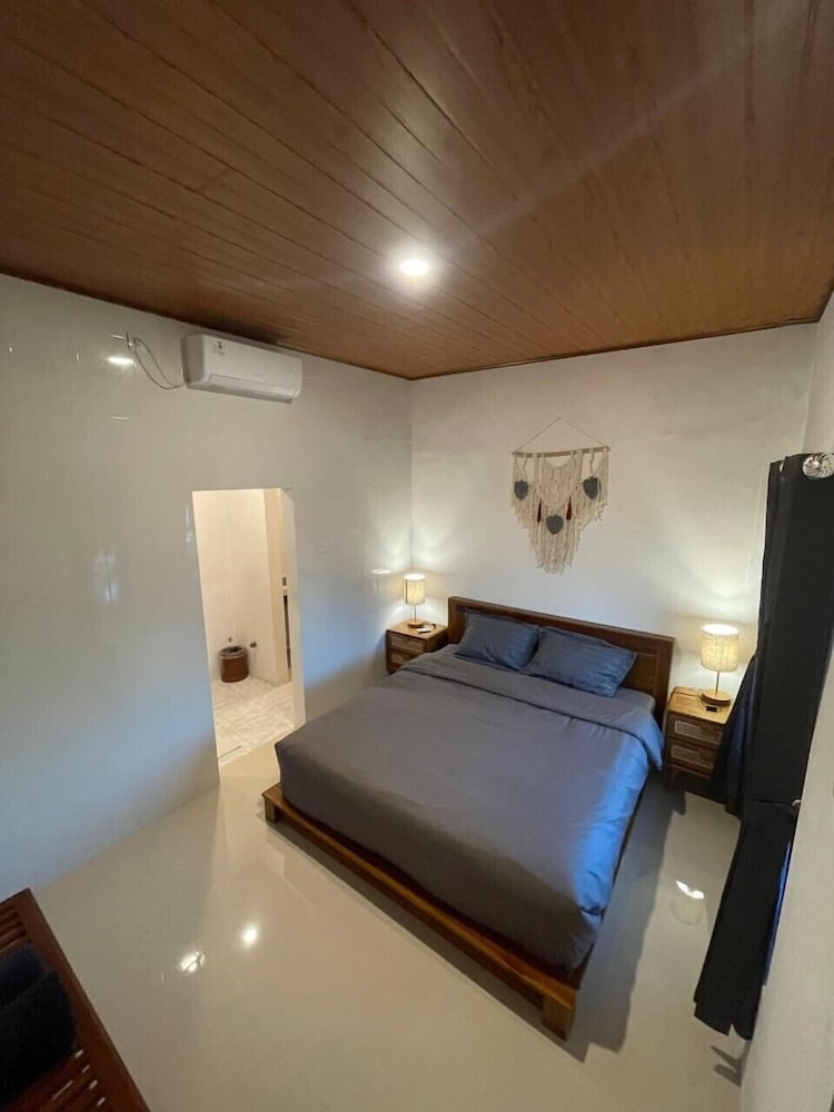 Pradnya Homestay - 1Bedroom Near Uluwatu