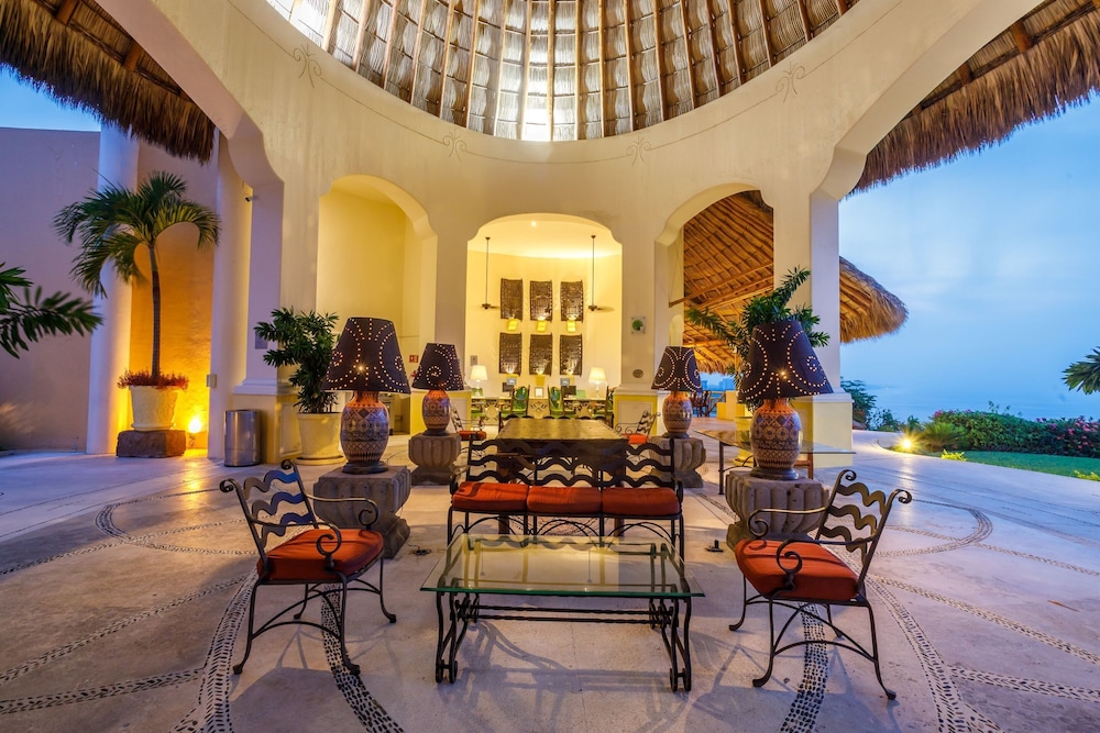 Acapulco Vacations - Quinta Real Acapulco - Property Image 3