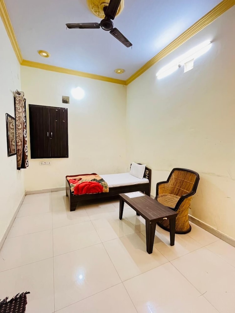 RV Stay Pushkar