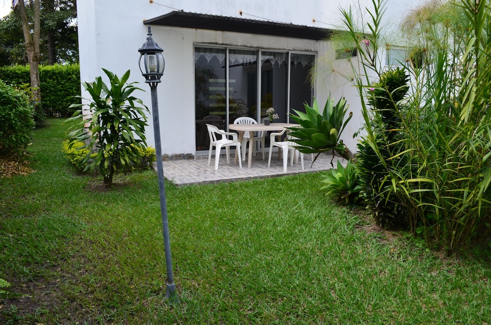 Espectacular chalet con piscina