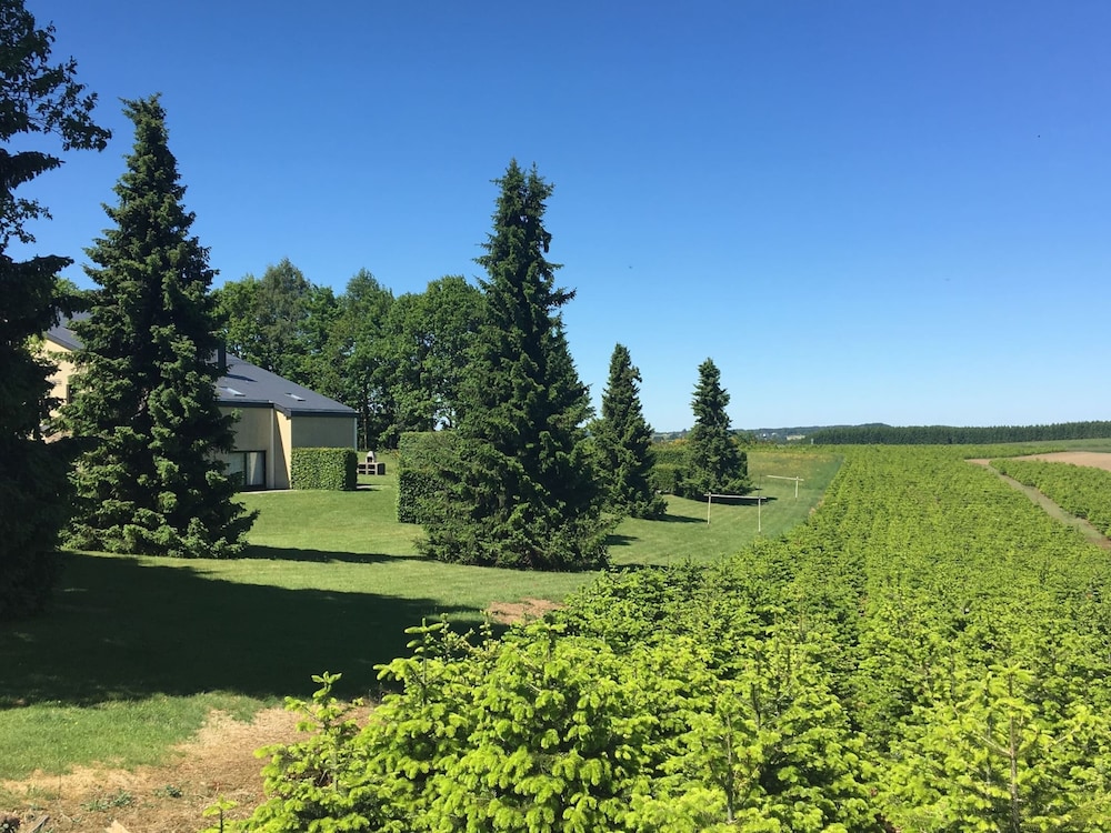 Family Apartment; Bouillon and Semois River view 4