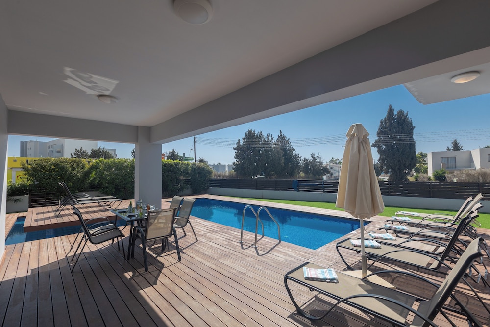 Ayia Napa Satin Villa Svi3