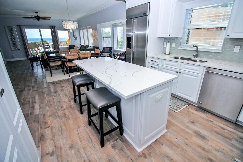 Atlantic Villas 303