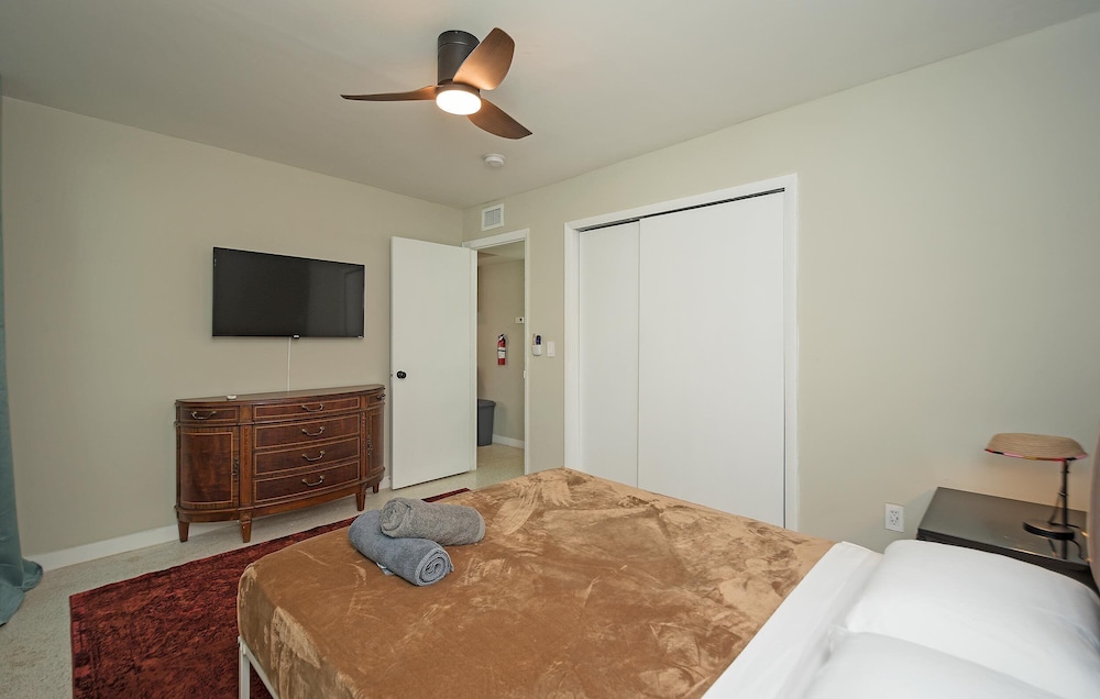 Amazing Apartment Just 5 min to Brickell