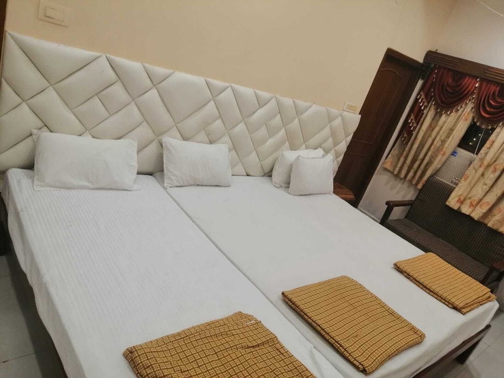 Hotel Pleasure