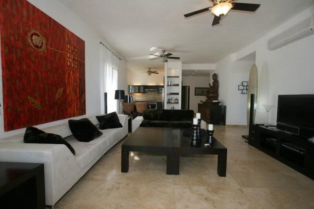 Beach Palace Cabarete