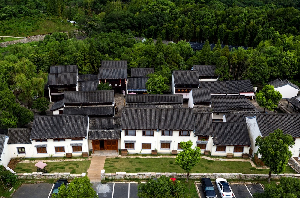 Lanting Yishi Inn