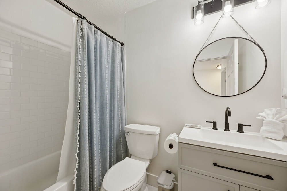 322 S. 5th Street Unit A 3 Bedroom Townhouse