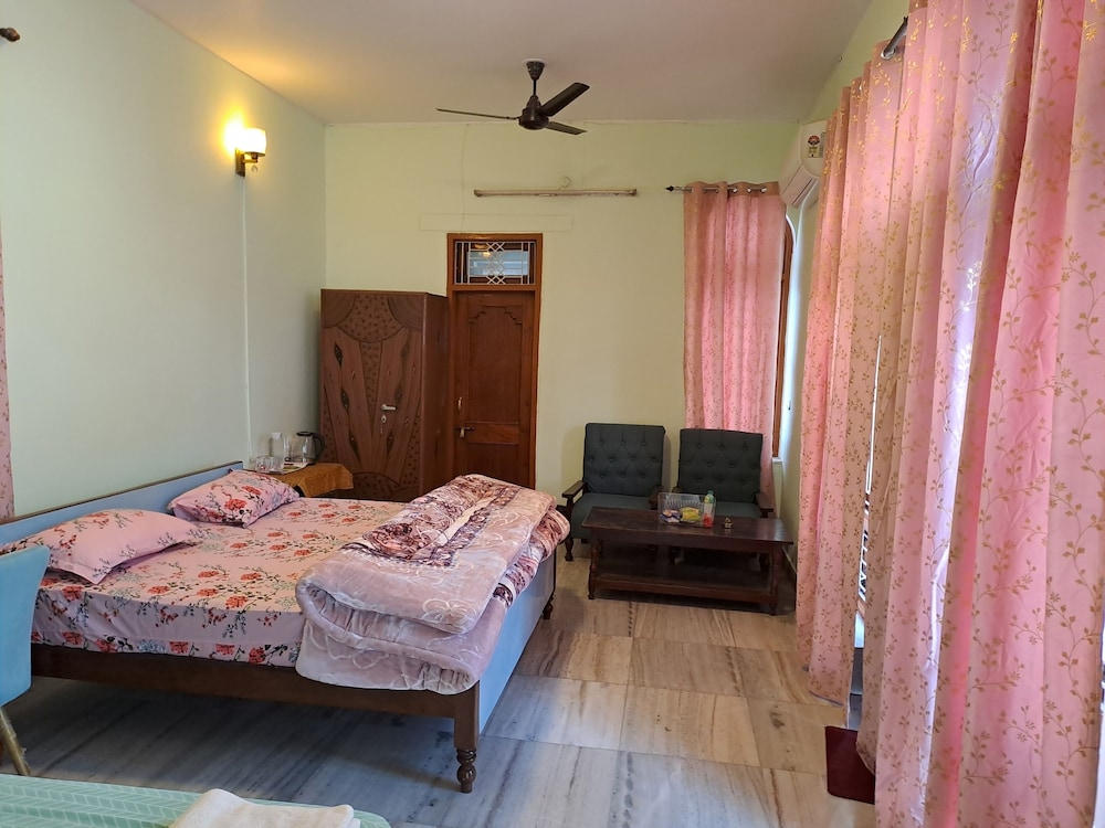 Mishra's Bungalow