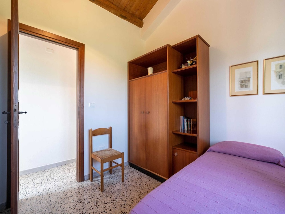 Holiday Home in Guardavalle Near Beaches view 5