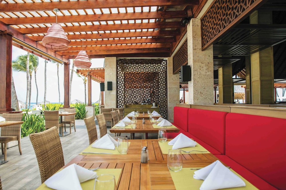 Royalton Hideaway Punta Cana, An Autograph Collection All-Inclusive Resort & Casino – Adults Only
