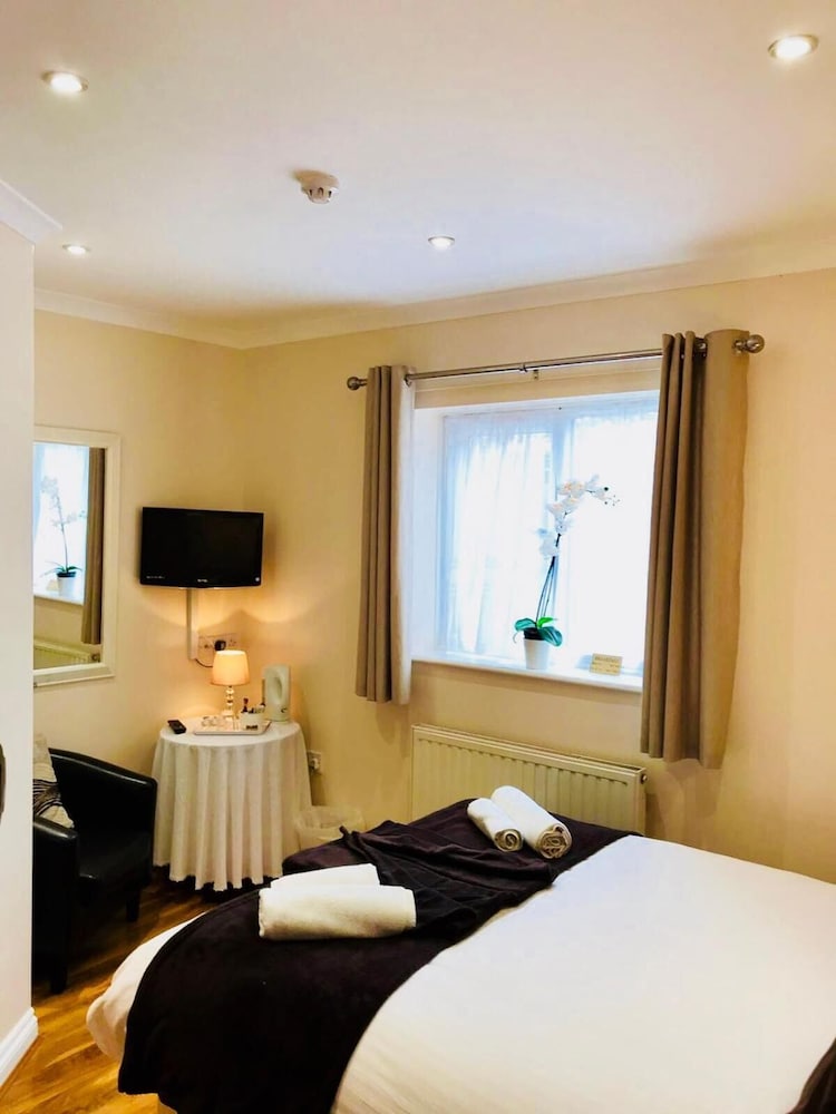 Hill Lodge Hotel