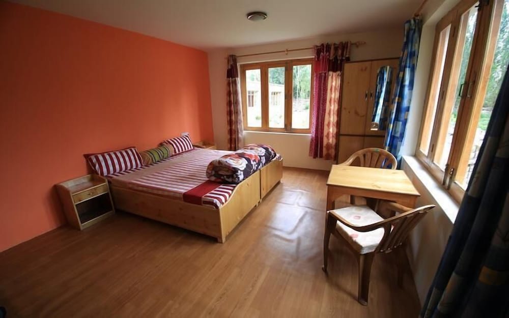 Tsetanguesthouse
