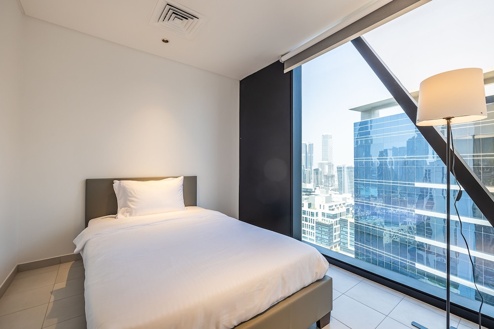 Marquise 2505 Business bay