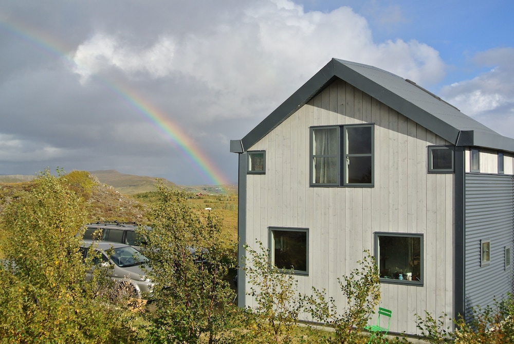 Golden circle amazing house and view