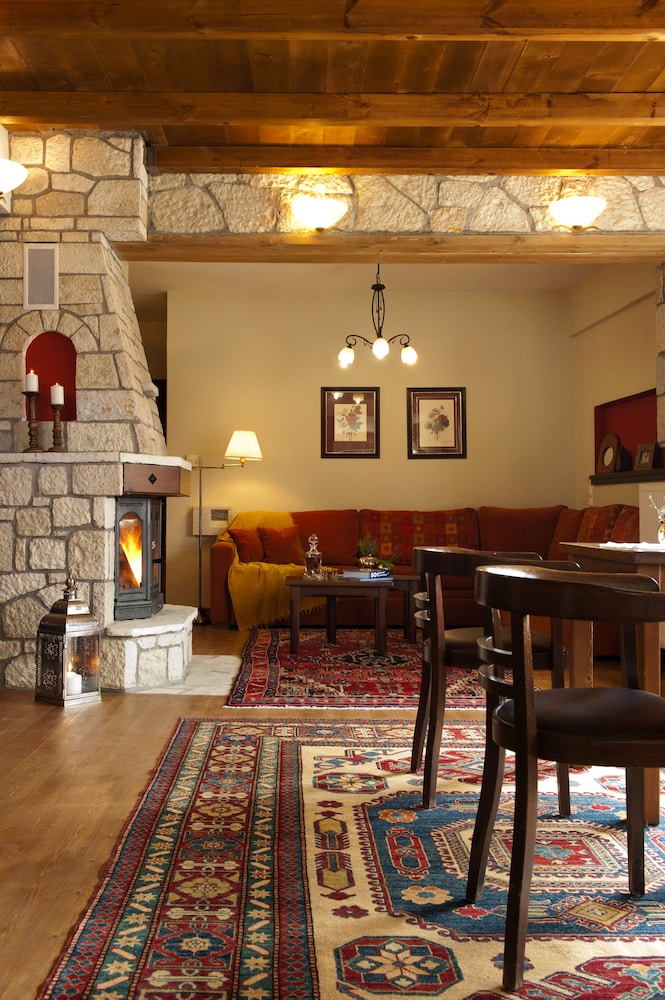 Fretzato Traditional Guest House
