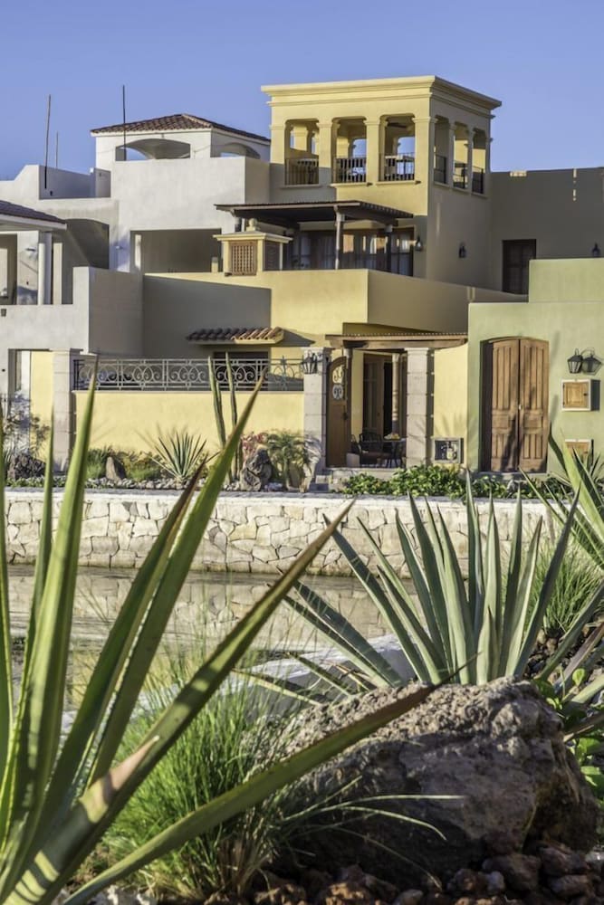 AV149-Loreto Bay-Luxury Private Villa with Pool
