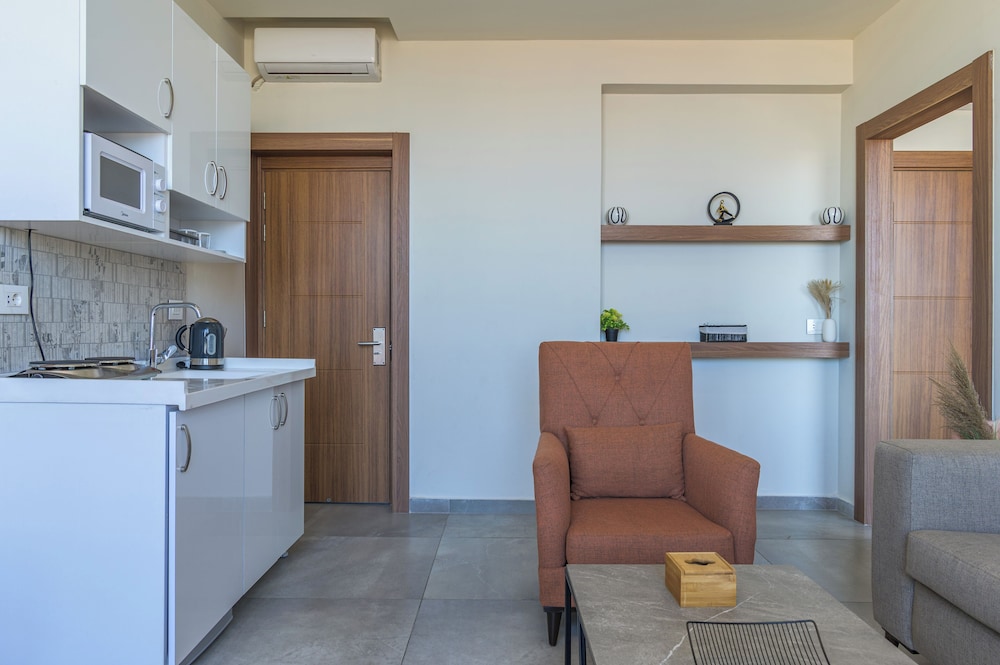 Gate 9 Tower -Studios & Apts Mar Mikhael