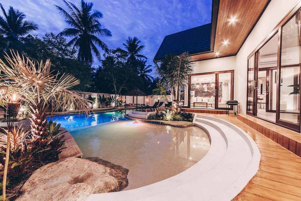 Coco Lilly Villas