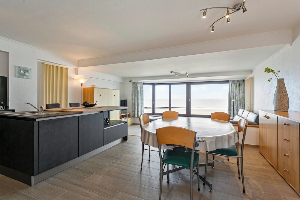 Apartment for 6 People With 4 Rooms